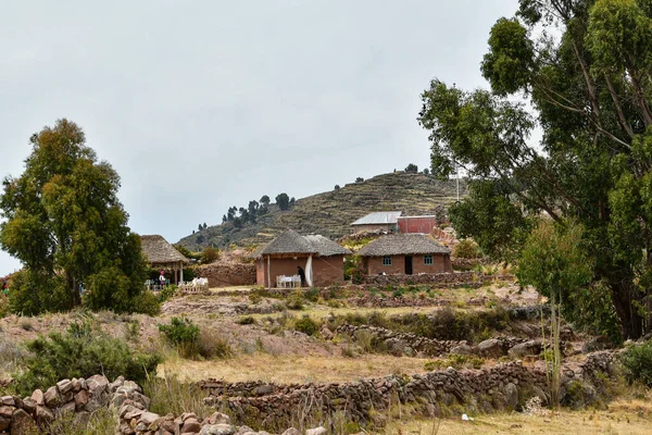 Taquile Est Une Île Côté Péruvien Lac Titicaca Large Ville — Photo