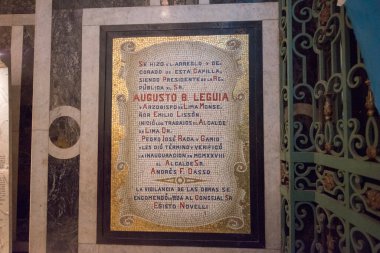 Saint Francis Manastırı ve Lima Bazilika Katedrali 1535 yılında başlayan ve 1649 yılında tamamlanan Roma Katolik Katedrali. Aziz John, Havari ve Evang 'a ithaf edilmiştir.
