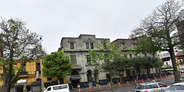 Edificios Ciudad Lima Estatuas Ciudad Lima Fue Fundada Por Conquistador —  Fotos de Stock