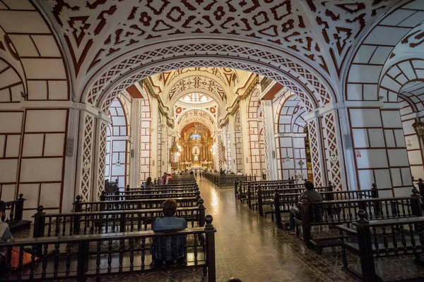 Interior Mosteiro São Francisco Catedral Basílica Lima Uma Catedral Católica — Fotografia de Stock