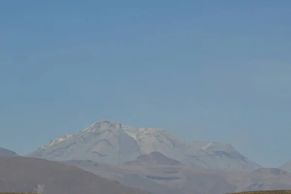 Andes Cordilleras Άποψη Από Altiplanoτα Βουνά Των Άνδεων Είναι Μεγαλύτερη — Φωτογραφία Αρχείου