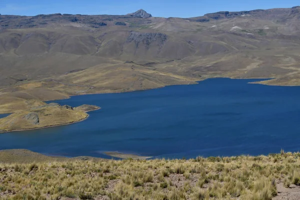 Sjöar Den Höga Altiplano Peruanska Anderna Colca Valley Det Ett — Stockfoto