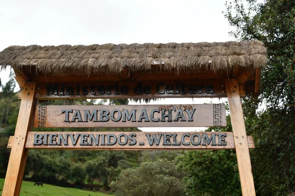 Bem Vindo Tambomachay Caverna Onde Hóspedes Embebedam Tradução Quechua Opinião — Fotografia de Stock