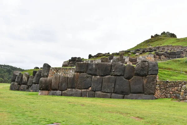 Sacsayhuaman Incan Συγκρότημα Τοίχων Εκβολές Αυτού Του Συμπλέγματος Τοίχων Incan — Φωτογραφία Αρχείου