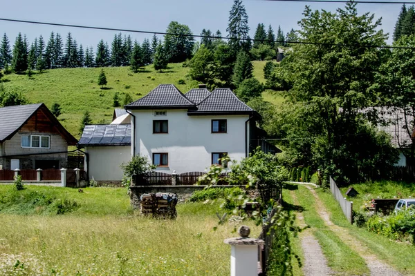 Dağların güzel manzarası