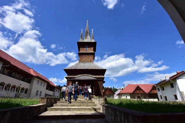Eski kasabanın köyündeki kutsal üçlünün kilisesi. Çech cumhuriyetinin en ünlü simgesi..