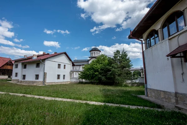 İsrail 'in kuzeyindeki en ünlü şehrin kutsal üçlemesinin kilisesi..
