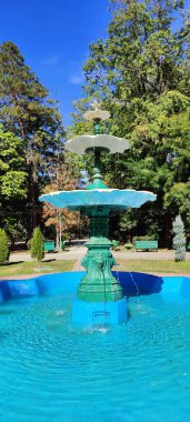 Parktaki güzel çeşme