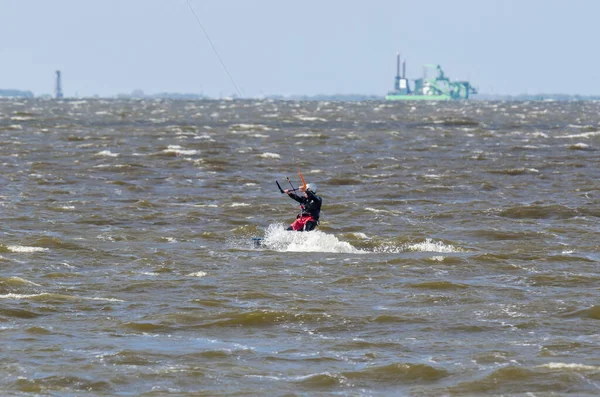 Szczecin West Momeranian Poland 2020 Man Swims Kitesufing Board — Stock Photo, Image