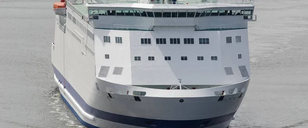 Passenger Ferry Het Schip Gaat Een Cruise Naar Zee — Stockfoto