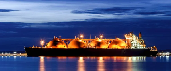 Lng Tanker Ship Dawn Moored Gas Terminal — Stock Photo, Image