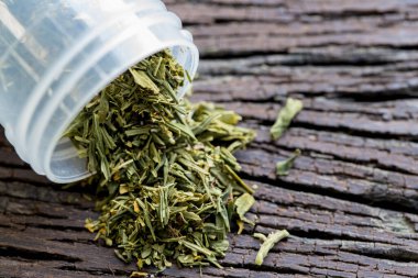 Esrar arkaplanı (Uyuşturucular), Esrar analizi laboratuvarda.