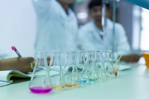 Titration Technique Laboratory — Stock Photo, Image