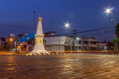 Tugu Yogya (Golong-Gilig Anıtı), Endonezya, Yogyakarta 'nın en ikonik simgesi.