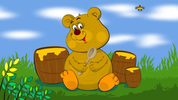 Na trávníku sedí medvídek, drží lžíci v tlapách a jí med. Kolem něj lítají včely.