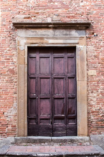 Main Door Big Ancient House Brown Wooden Door Surrounded Bricks — Stock Photo, Image