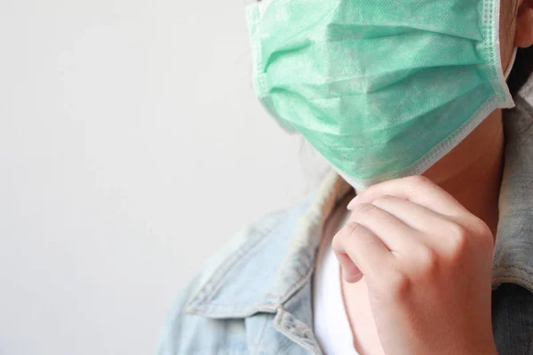 Mladá Žena Ochranné Masce Koncepce Zdraví Bezpečnosti Života Koronavirus Ochrana — Stock fotografie