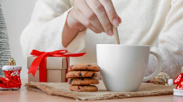 Female Hand Stirring Sugar Milk Cup Hot Coffee Tea Christmas — Stock Photo, Image