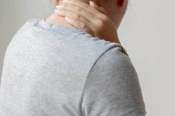 Las Mujeres Tienen Dolor Cuello Concepto Atención Médica — Foto de Stock