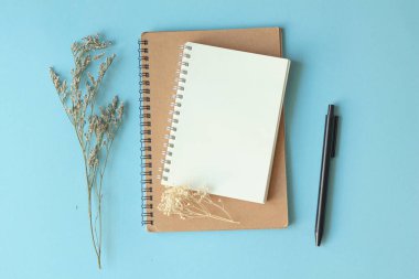 Fotoğraflı klasik fotoğraf albümü