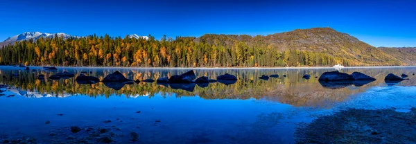 Paisaje Otoñal Zona Escénica Kanas Xinjiang China — Foto de Stock