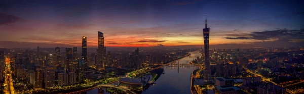 Guangzhou 'da ziyaret edilecek en iyi yerler, insansız hava aracı, karanlık, gün doğumu.