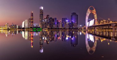 Guangzhou 'da CBD' nin gece görüntüsü