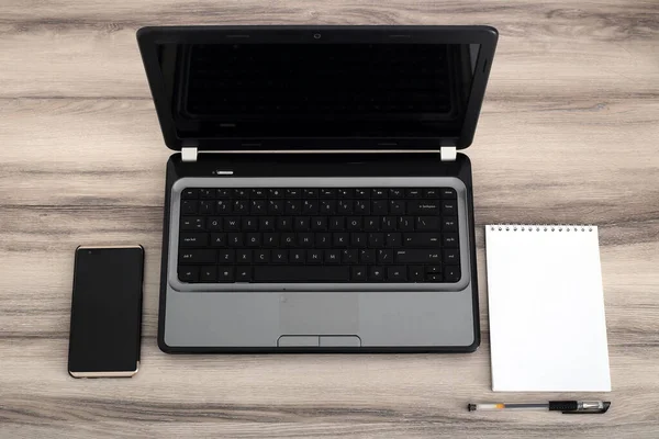 Laptop Computer Smartphone Wooden Table — Stock Photo, Image