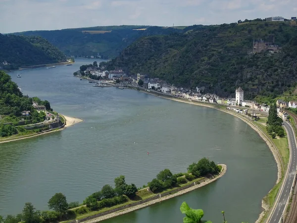 Loreley Miatt Goarshausen Rajna Völgy Egyik Leghíresebb Falva Unesco Világörökség — Stock Fotó