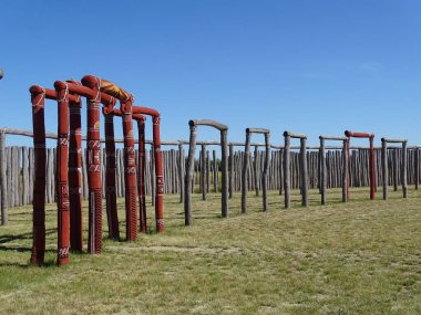 Beş bin yıllık Poemmelte tapınağı (Saksonya-Anhalt / D).