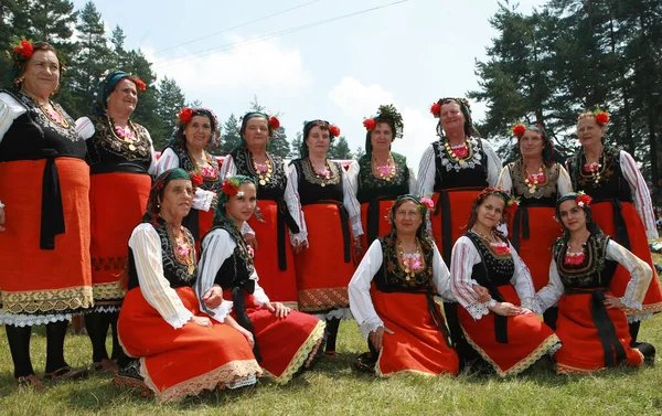 Koprivshtica Bulgaria Agosto 2010 Gente Disfrazada Folclore Tradicional Feria Nacional —  Fotos de Stock