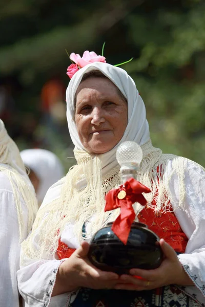 Koprivshtica Bulharsko Srpna 2010 Lidé Tradičním Lidovém Kostýmu Národního Folklórního — Stock fotografie