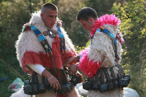 Koprivshtica Bulgarien August 2010 Menschen Traditioneller Tracht Auf Der Nationalen — Stockfoto