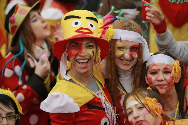 Xanthi Grecia Marzo 2014 Amici Non Identificati Vestiti Con Costumi — Foto Stock