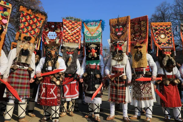 Перник Болгария Января 2019 Года Люди Маске Названием Кукери Танцуют — стоковое фото