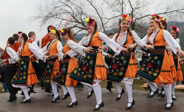 Velingrad Bulgaria February 2018 People Traditional Costumes Sing Dance Bulgarian — стокове фото