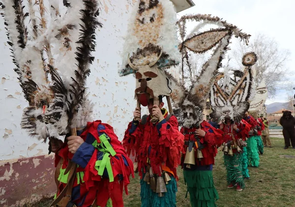 Zemen Bułgaria Marca 2019 Festiwal Maskowy Surva Zemen Bułgaria Ludzie — Zdjęcie stockowe