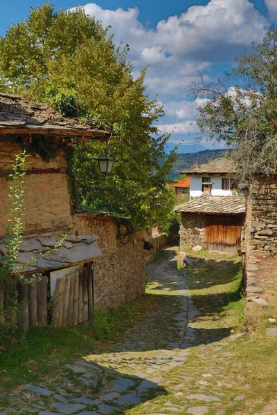 Hora Verão Aldeia Leshten Bulgária Casas Pedra Bulgária Europa Vila — Fotografia de Stock