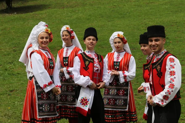 Vratsa Bulgaria June 2018 People Traditional Authentic Folk Costumes Recreating — Stok fotoğraf