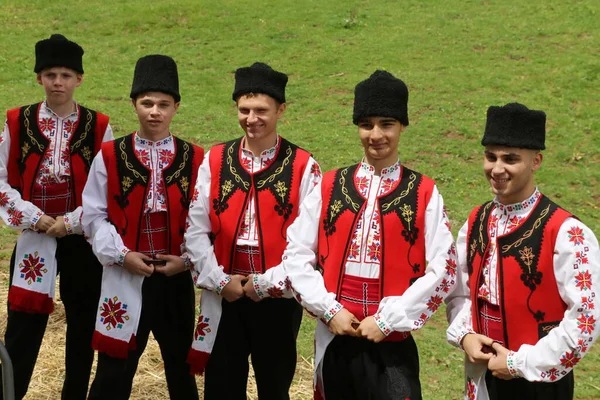 Vratsa Bulgaria June 2018 People Traditional Authentic Folk Costumes Recreating — Stock Fotó