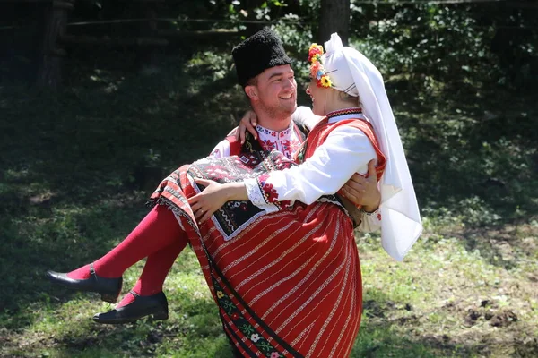 Vratsa Bulgaria June 2018 People Traditional Authentic Folk Costumes Recreating — 스톡 사진