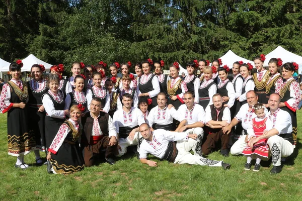 Vratsa Bulgaria June 2018 People Traditional Authentic Folk Costumes Recreating — Stock Photo, Image