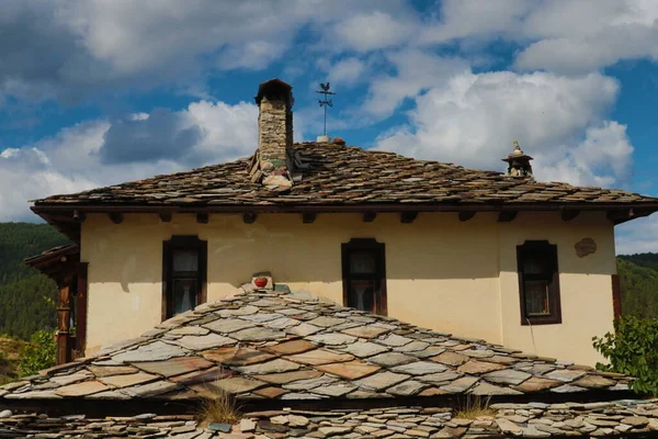 Oude Huizen Het Historische Cultuurreservaat Van Het Dorp Dolen Bulgarije — Stockfoto