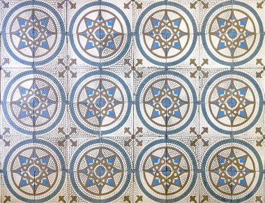 Damalı geleneksel Avrupa seramik mozaik kaplama şablonu. Mimari mozaik detay, sokak, banyo ve havuz için soyut arka plan. Sokak ve iç tasarım için süs deseni