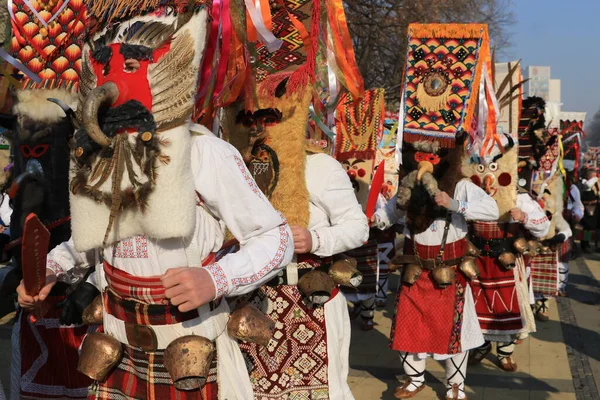 Pernik Bulgarije Januari 2019 Masqueradefestival Surva Pernik Bulgarije Mensen Met — Stockfoto