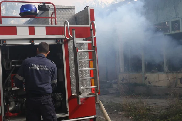 Sofia Bulgária Dezembro 2019 Voluntários Cruz Vermelha Búlgara Jovens Brcy — Fotografia de Stock