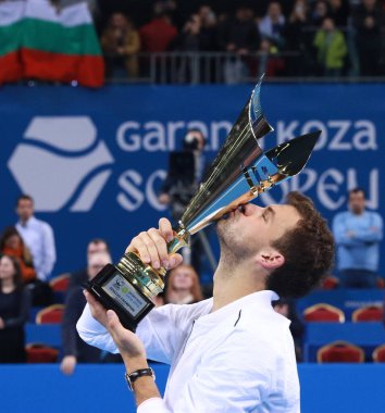 Sofya, Bulgaristan - 12 Şubat 2017: Grigor Dimitrov tenis ATP turnuvası Sofya 250 Açık finallerini David Goffin Hall Armeec 'i yenerek kazandı