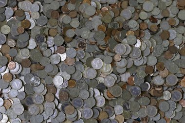 Bir yığın çeşitli Bulgar sikkesi