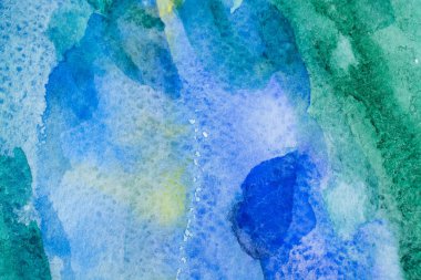 Kağıt dokusunda mavi ve yeşil suluboya, arkaplan tasarımı, elle boyanmış element