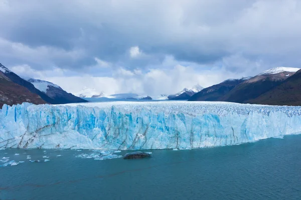 Blue Glacier View Touristic Balcony Patagonia Argentina South America — стокове фото